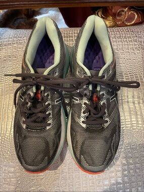 Oasics Women's Black and Mint Running Shoes - Lightweight Support